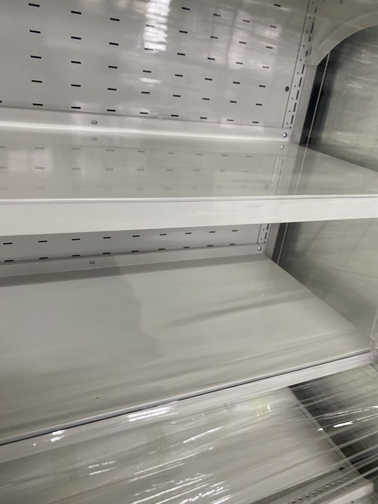 Raft frigorific cu perdea de aer