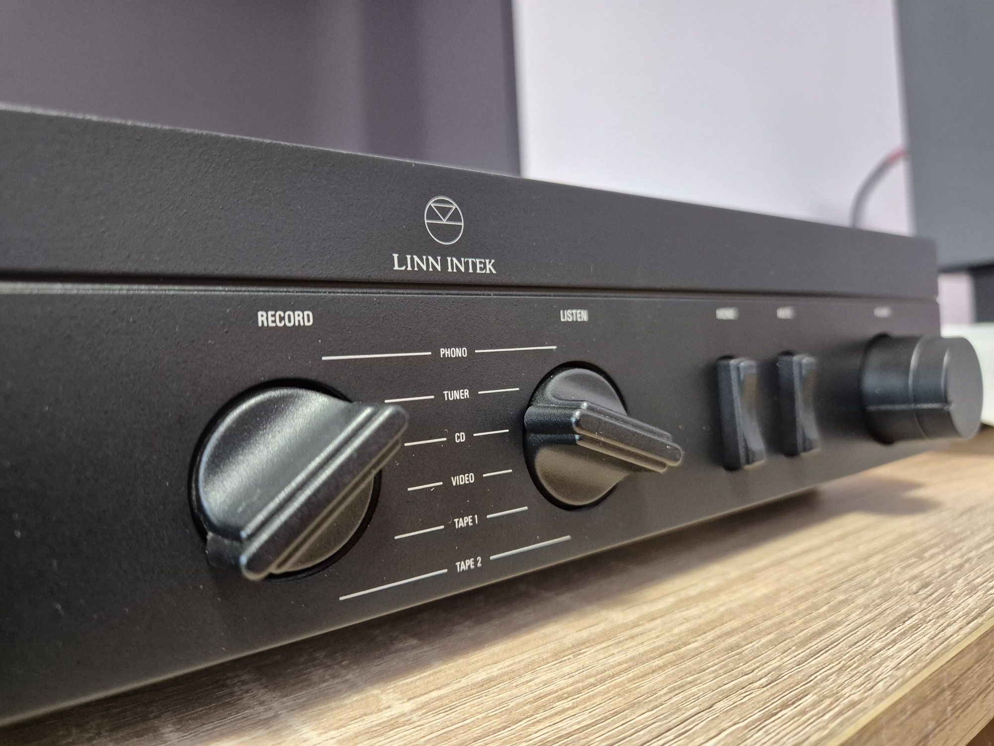 Усилвател Linn Intek