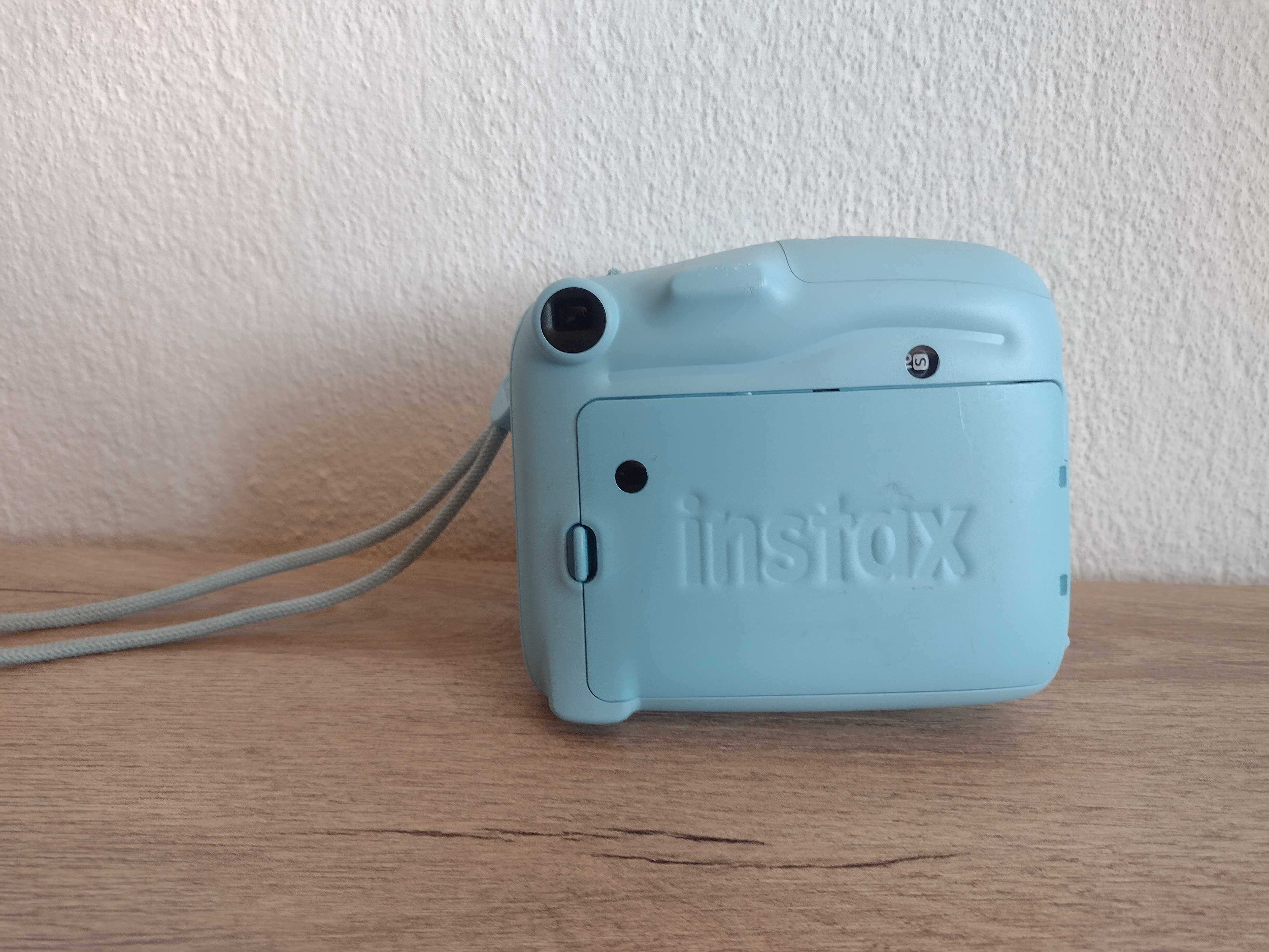 Фотоапарат за моментни снимки FUJIFILM INSTAX MINI 11