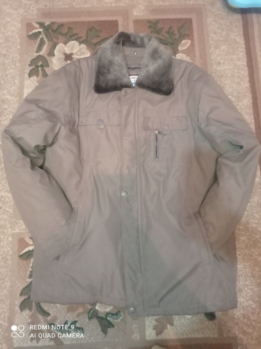 Продам куртку мужскую