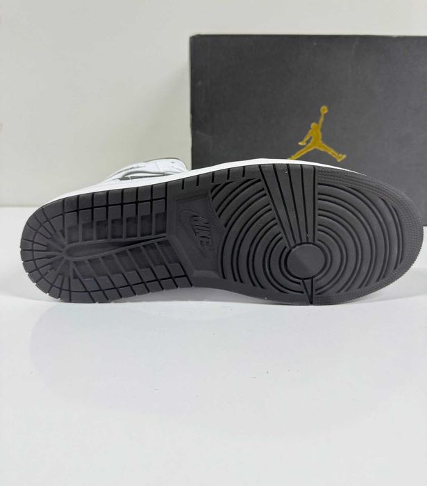 Nike Air Jordan 1 Mid