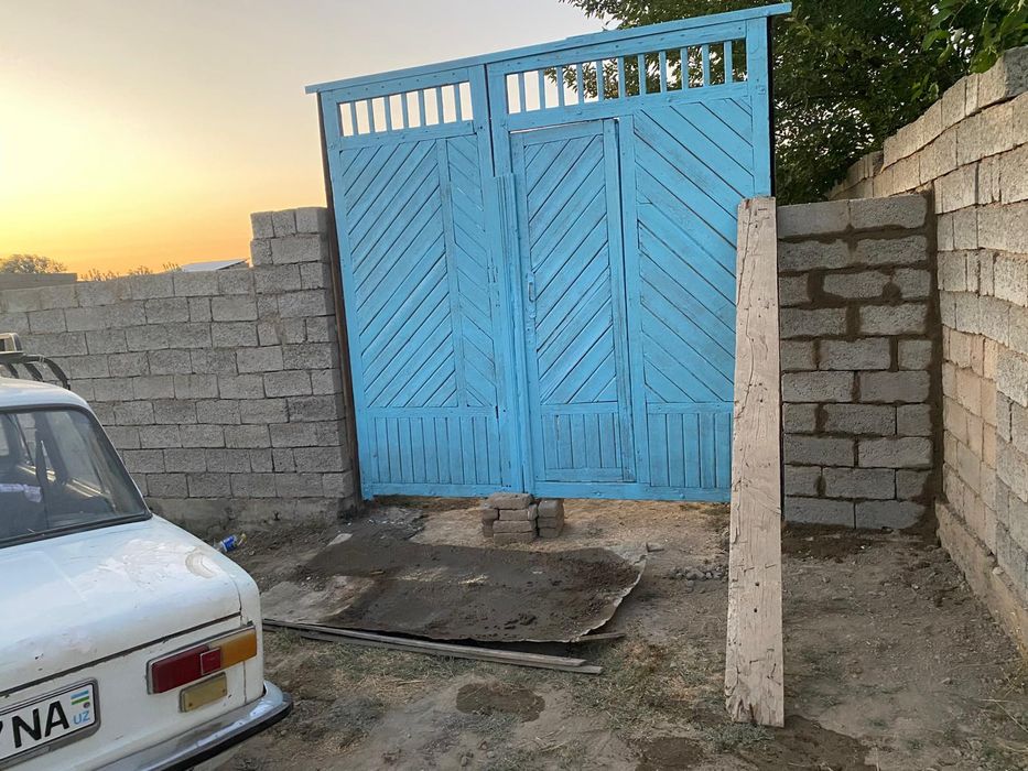 Yer uchastok sotiladi