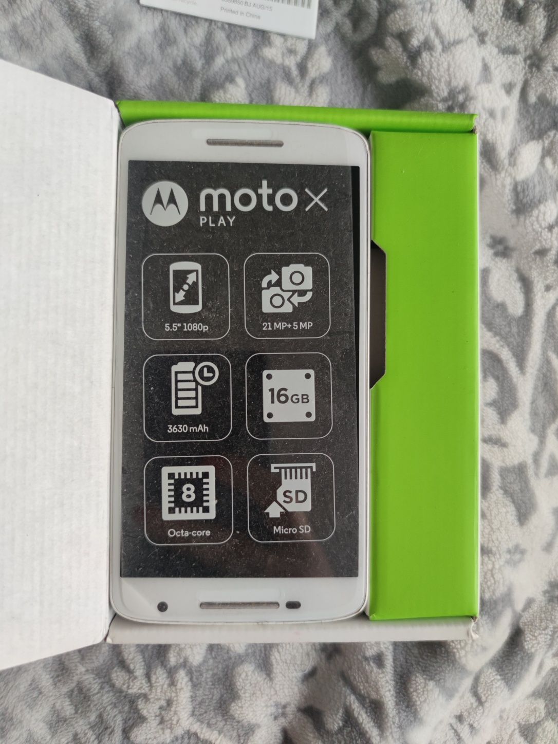 Смартфон Moto X play