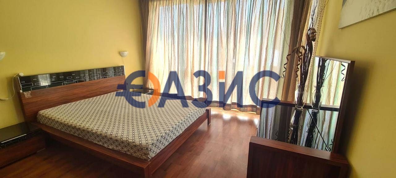 Продава се Тристаен апартамент в Черноморец - 110 кв.м за 882 €/кв.м - Снимка #10