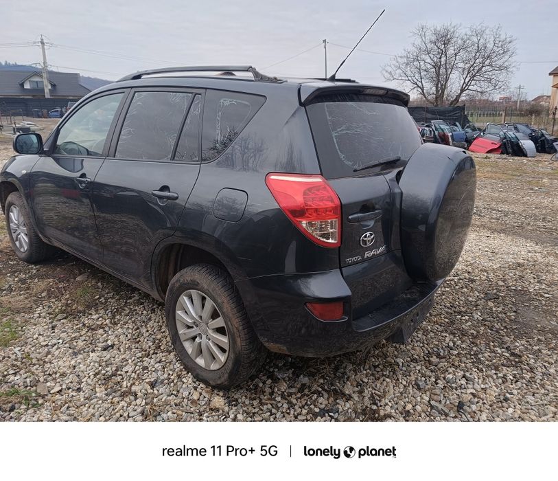 Piese bara capota radiatoare ușa haion punte grup scune Toyota RAV 4