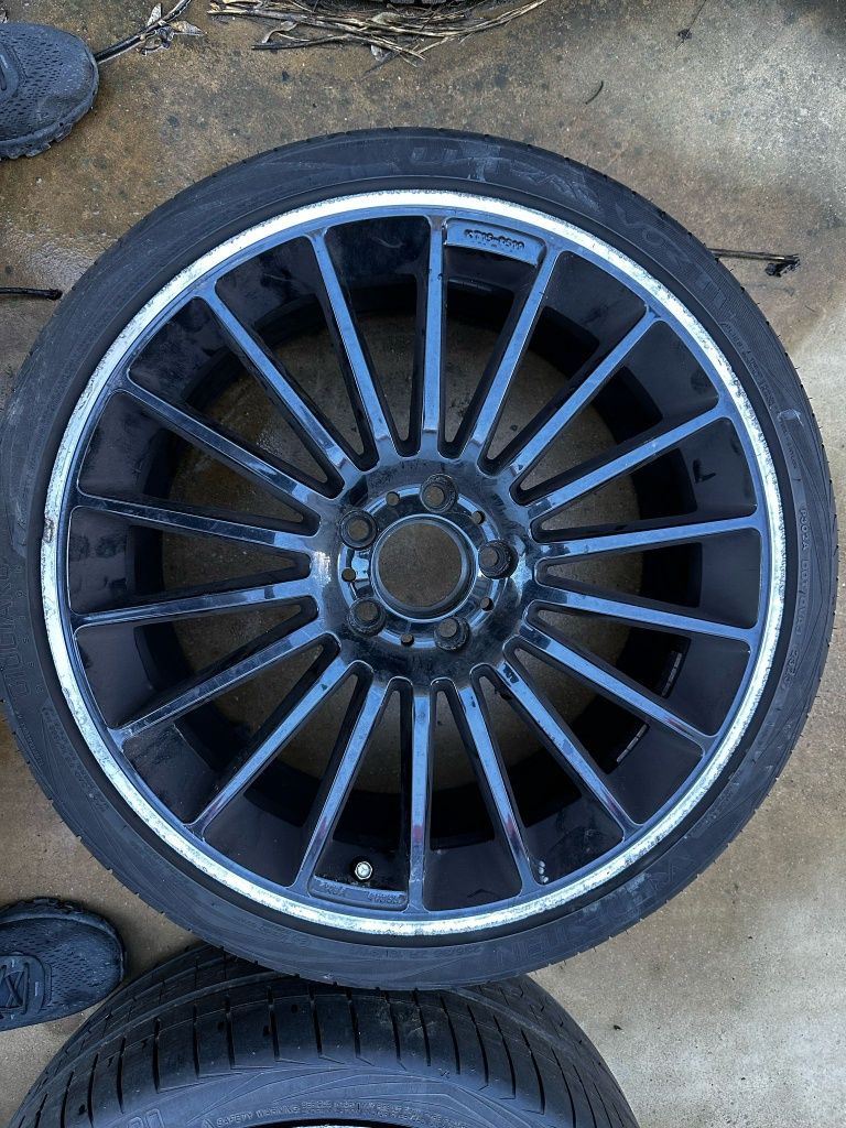 Гуми с джанти 19 за Mercedes и Audi, 5x112 ,235/35/19