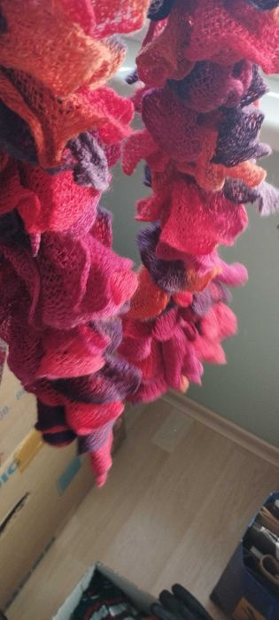 шалове за оплетка и други видове шалове