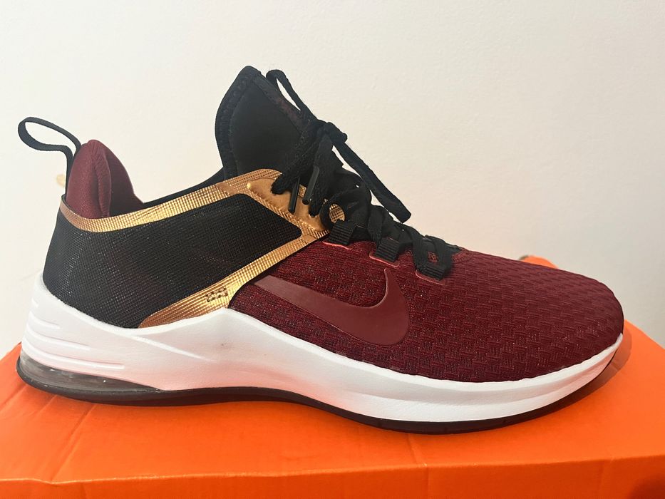 маратонки nike air max bella rеd размер 40 нови