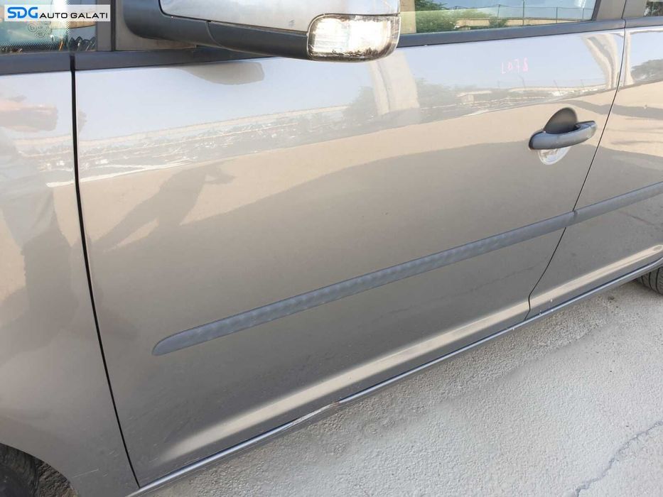 Usa Usi Portiera Portiere Stanga Fata Dezechipata Volkswagen Touran 1T2 FL Facelift 2007 - 2010 Culoare LD7S [C9150]