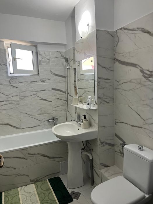 Inchiriez apartament cu 2 camere in regim hotelier