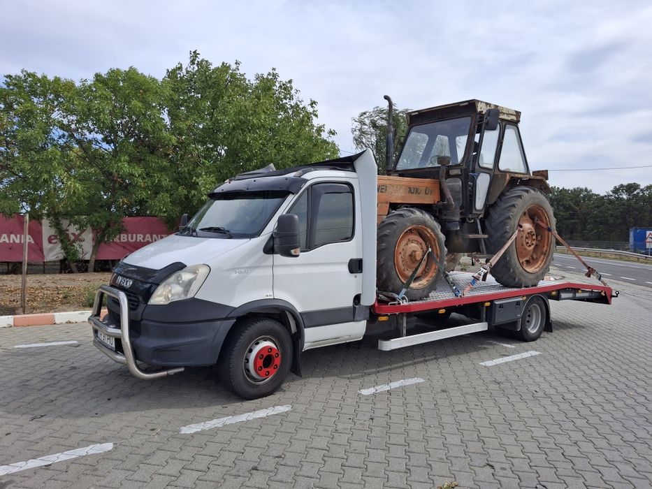 Tractari auto Alexandria Transport Tractor casei Clas New holland jcb