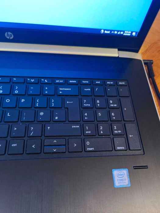 Лаптоп HP ProBook 470 G5 (със забележка)