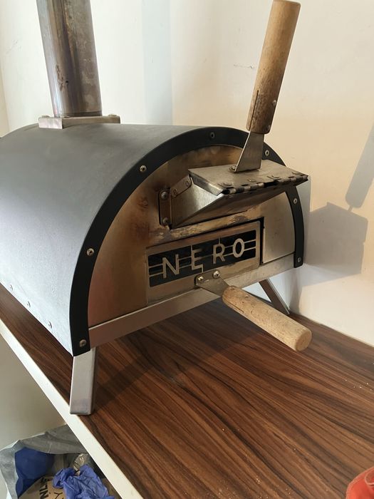 Фурна/Пещ за пица,хляб BURNHARD NERO на дърва,пелети,газ
