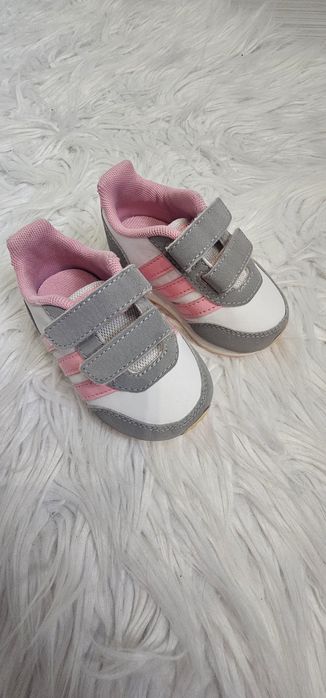 Маратонки Adidas