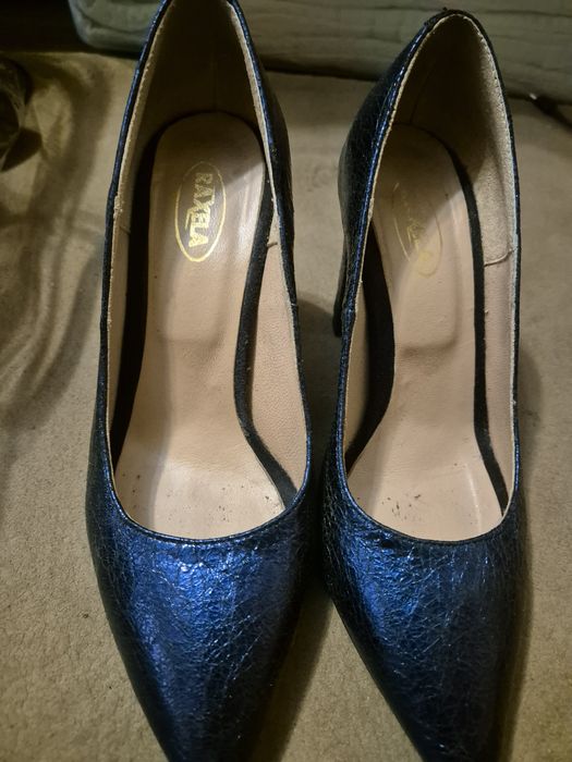 Pantofi eleganti din piele