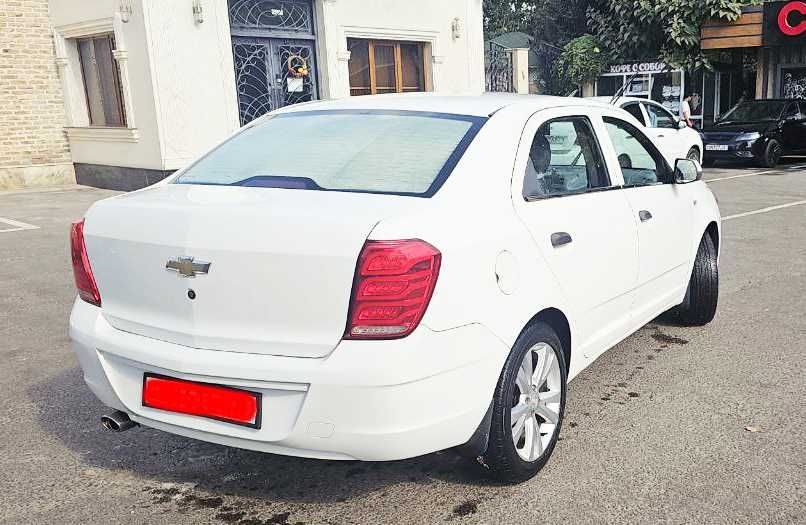Продается Chevrolet-Cobalt 2015 2 FULL