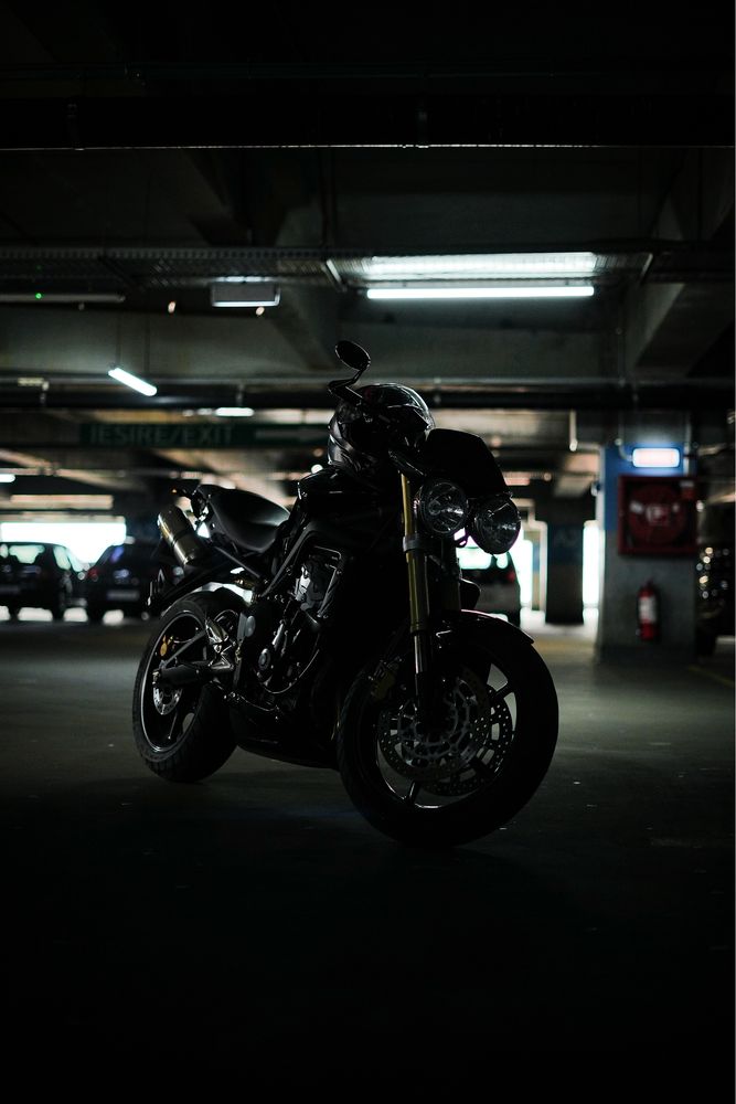 Triumph Triple de 675