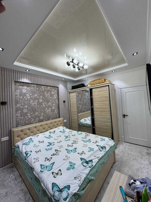 Срочна сотилади Юнсобод 17 кв