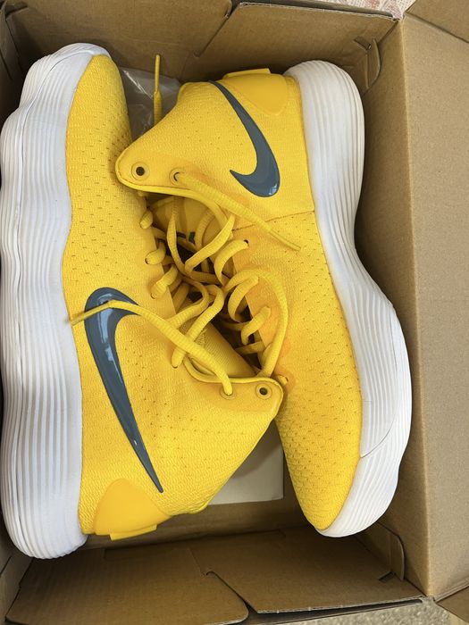 Найк хайперданк