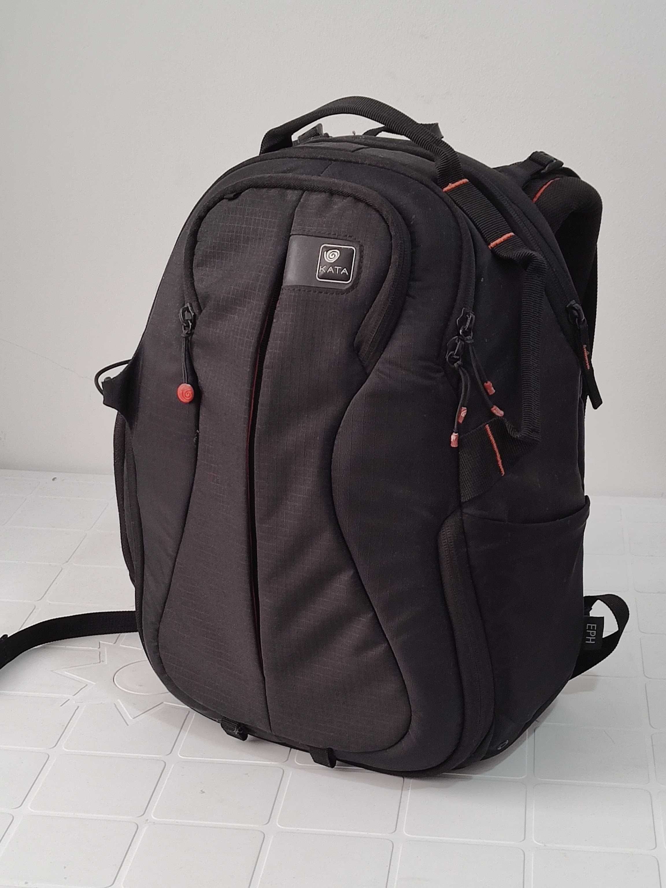 Rucsac foto compact Kata Minibee 110 PL