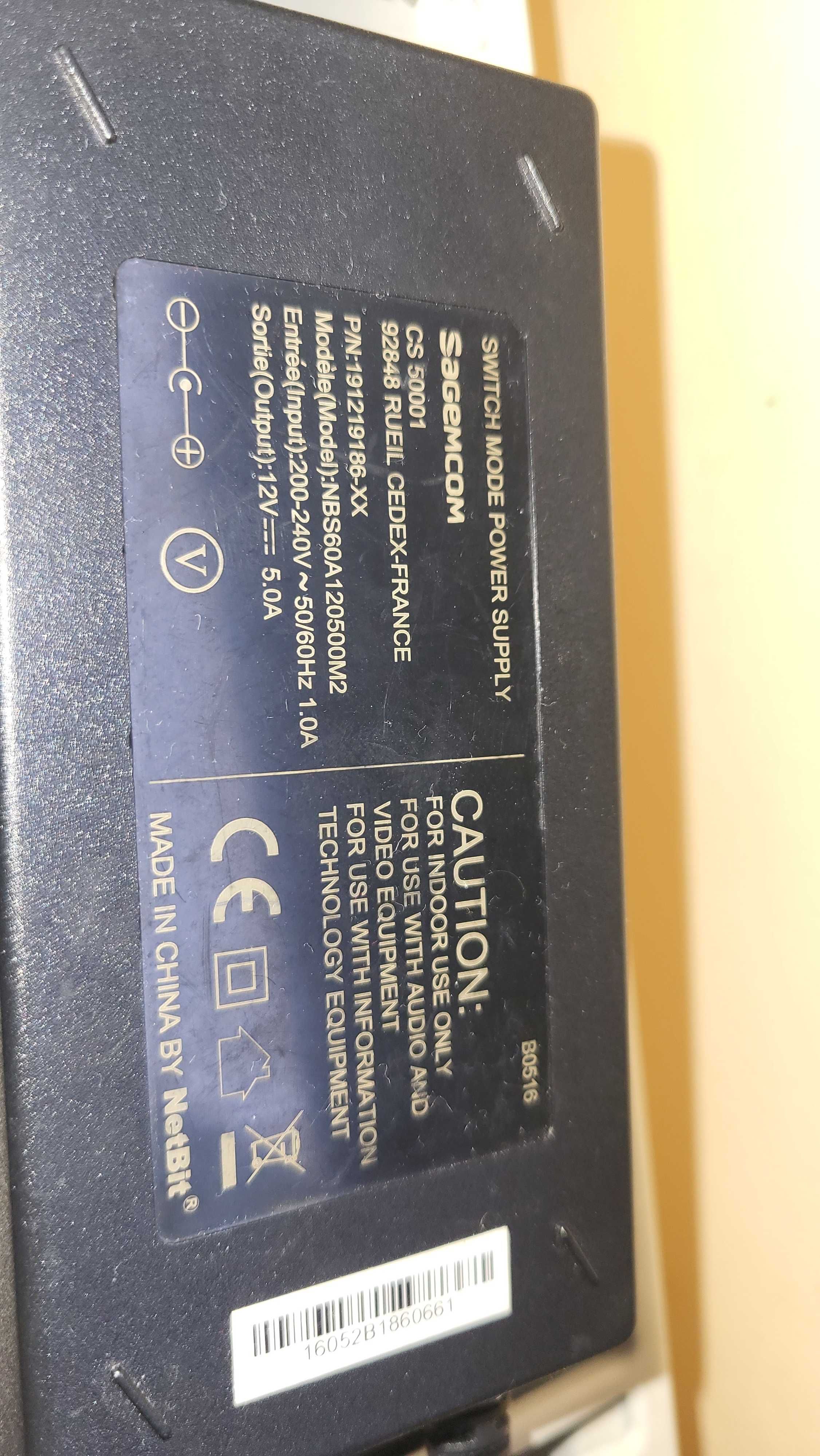 Incarcator 12V-5A  adaptor fuctional 55 lei
