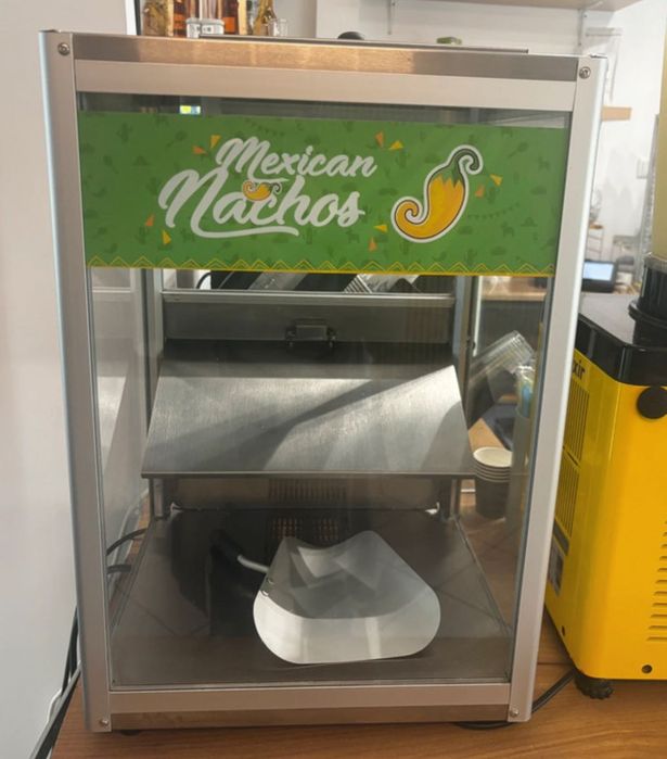 Aparat profesional pentru Nachos ,,Mexican Nachos”