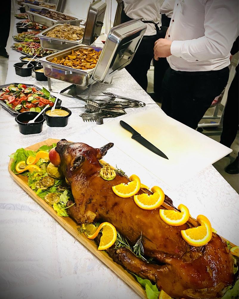 Servicii catering si corturi pentru evenimente