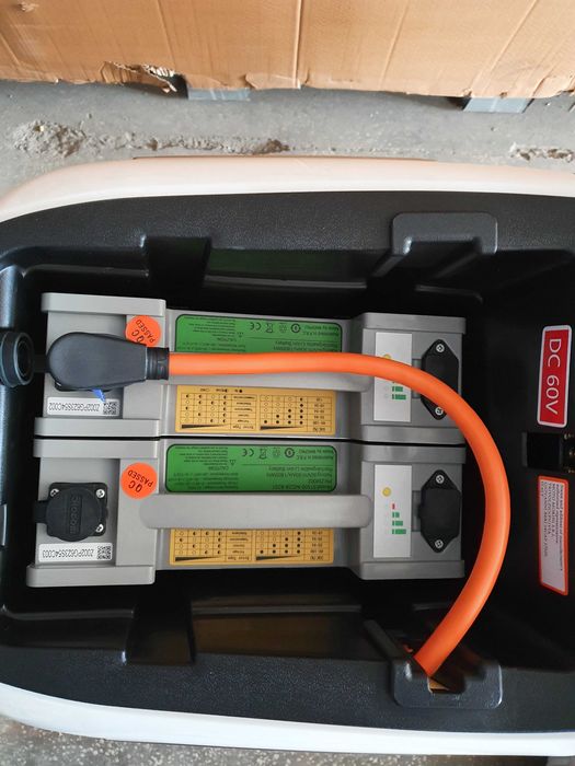 Scutere electrice noi 0 km Tinbot GmbH, autonomie pana la 240 km