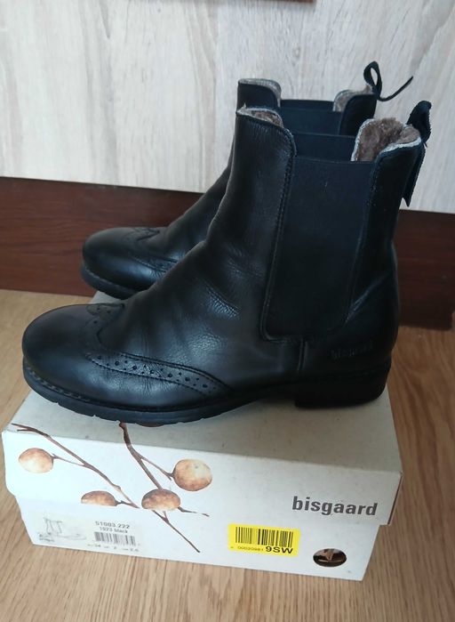 Детски боти за  момиче 34 номер,кожа