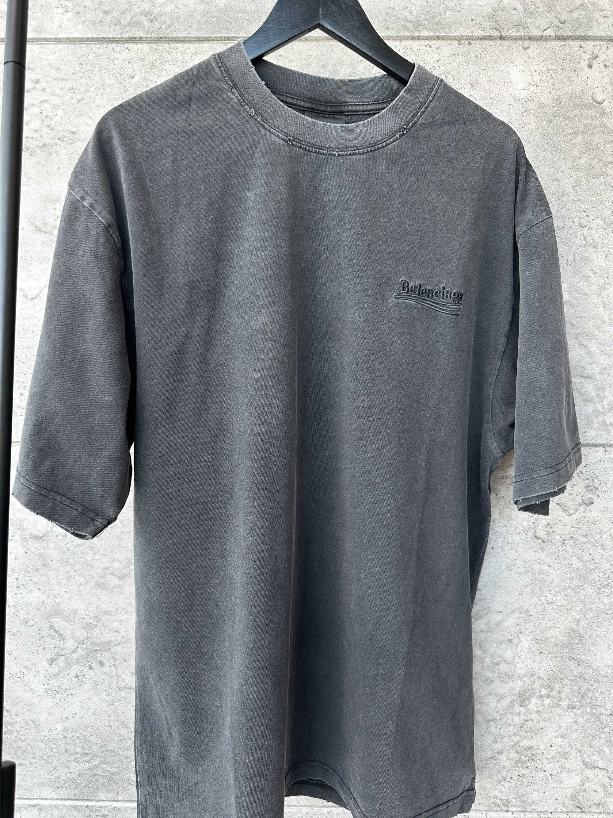 Тениски Balenciaga