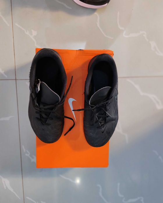 Маратонки за футбол - Nike 38 номер