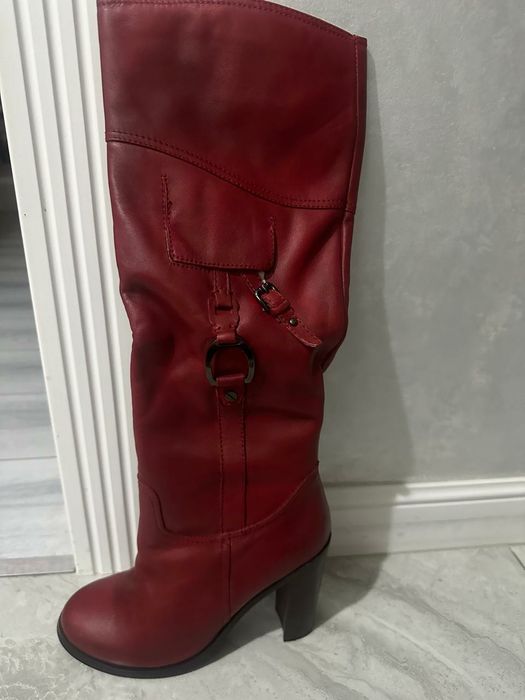 Сапоги женские.Новые