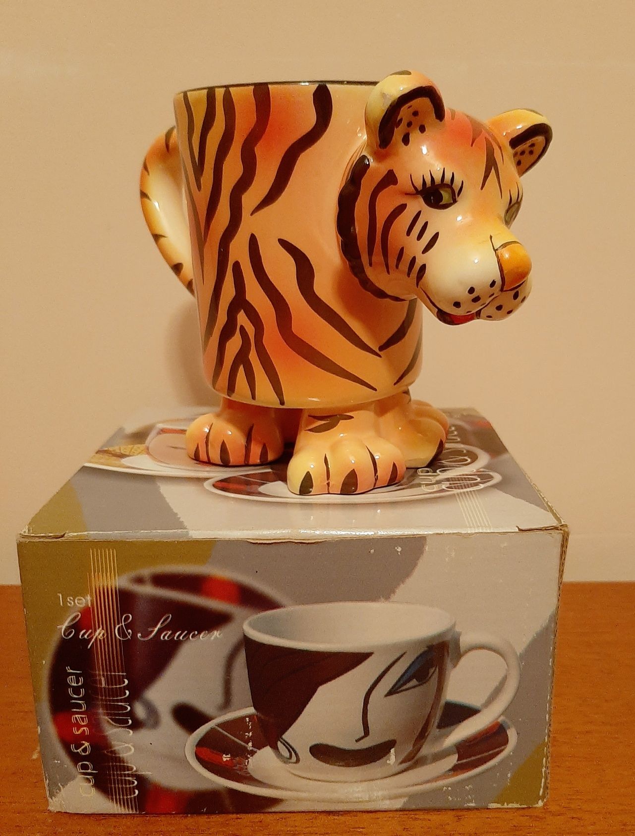Кружка сувенирная Тигр