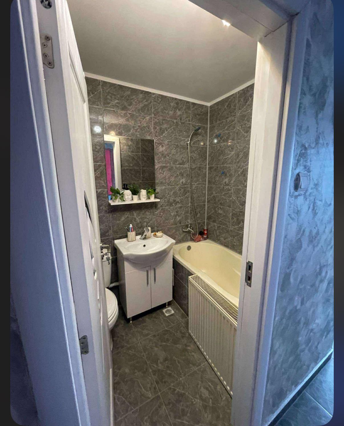 Apartament 1 camera de vanzare