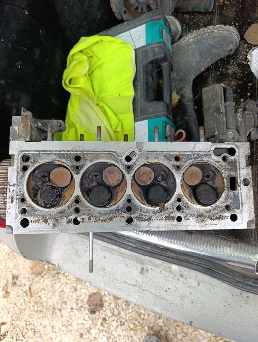 Глава за Рено Клио 1.4 бензин