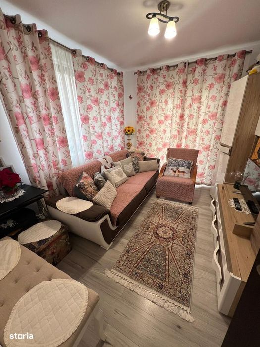Apartament 3 camere decomandat, 76 mp. utili+8 mp. balcon, LOC PARCARE