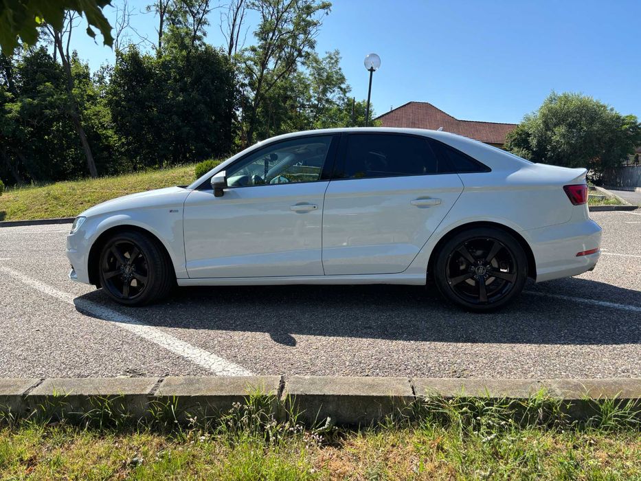 Audi  A3 - 2015 - Euro6