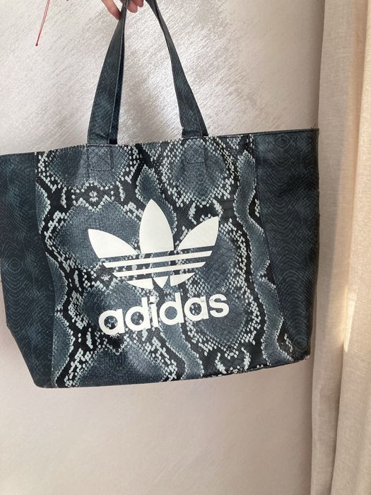 Adidas дамска чанта