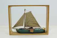 Красив макет в рамка на Холандска Ветроходна лодка