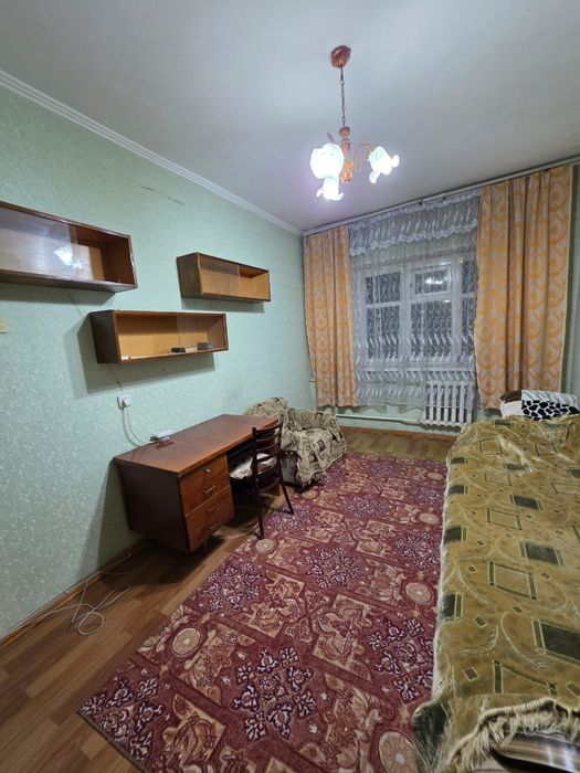 Центре 3х комнатная квартира 3 этаж Гани Иляева