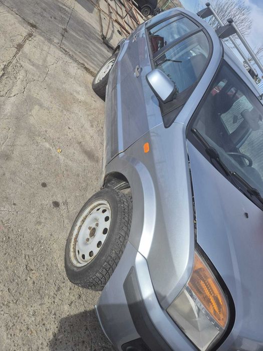 Vand bara fata,faruri,capota,hayon,stopuri Ford Fusion