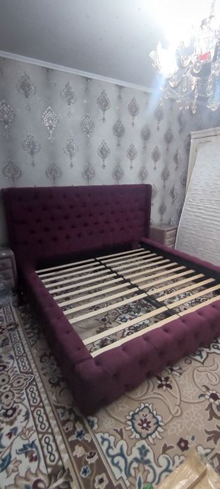 Кровать двуспальная
