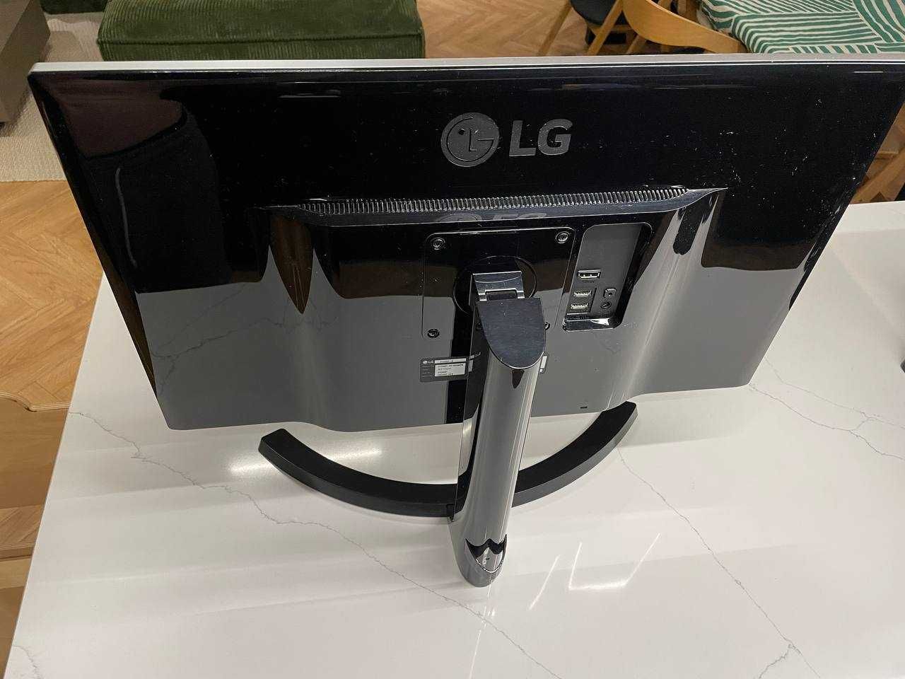 Монитор LG 27UD68P-B