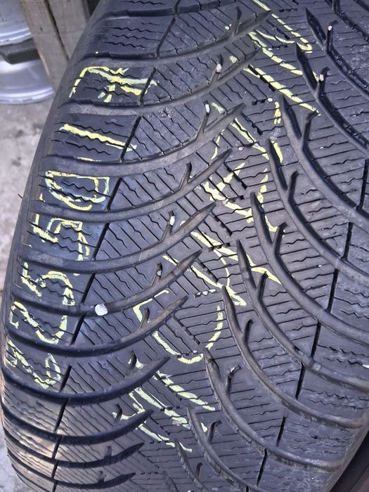 225 50 17 Мишелин 2бр зимни RUN FLAT