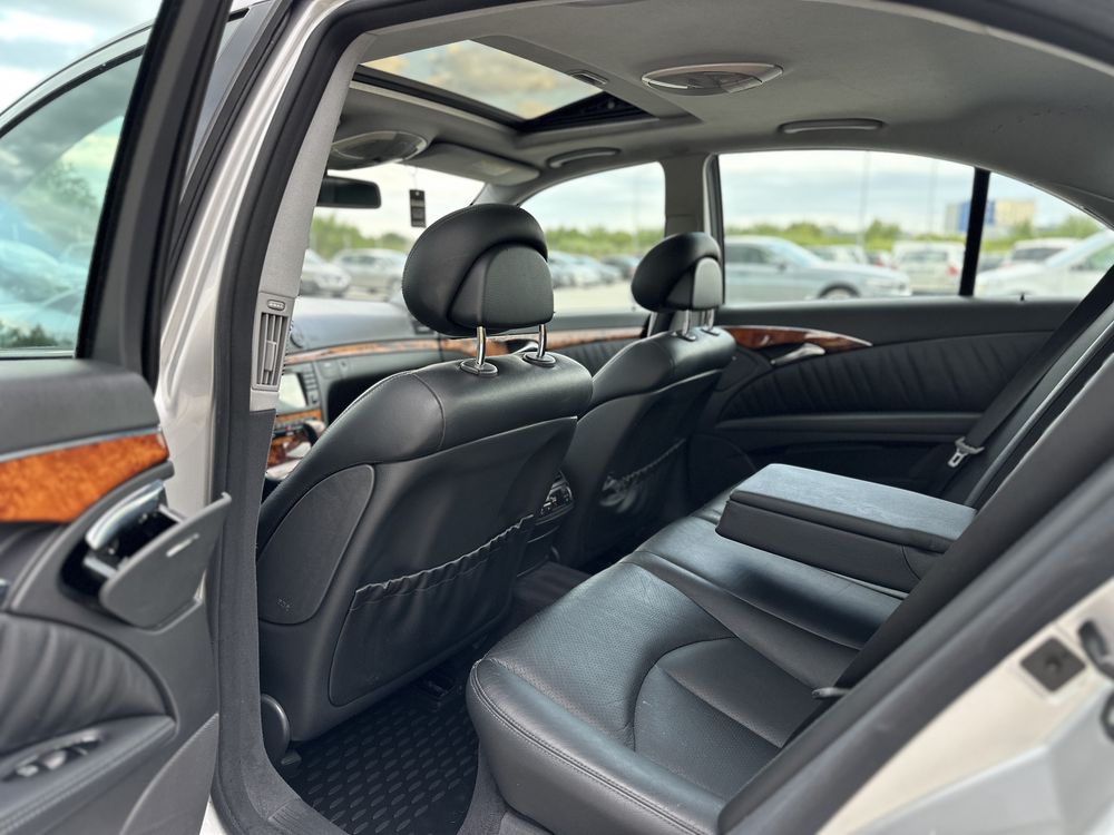 Mercedes-Benz E270 CDI / Elegance / 2005 / Diesel / Automata / 177 cp