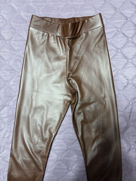 Кафяв кожен клин