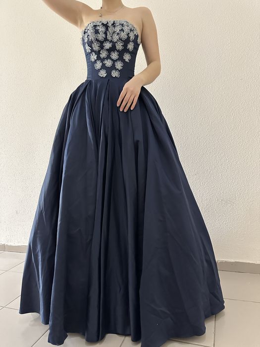 Вечернее платье 42-46