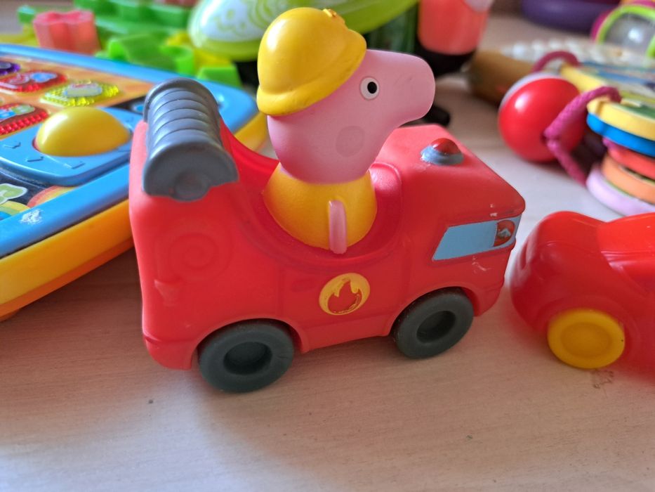 Развивающие игрушки от рождения