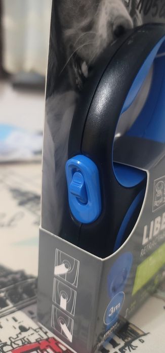 Lesa retractabila caini