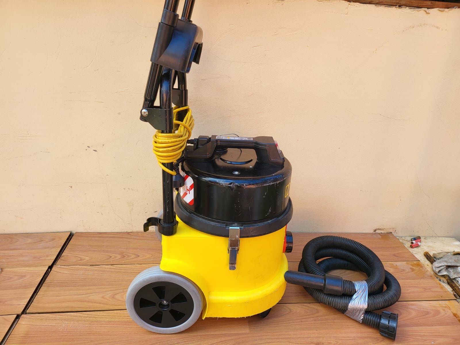 Aspirator electric Numatic HZC 390L - 2